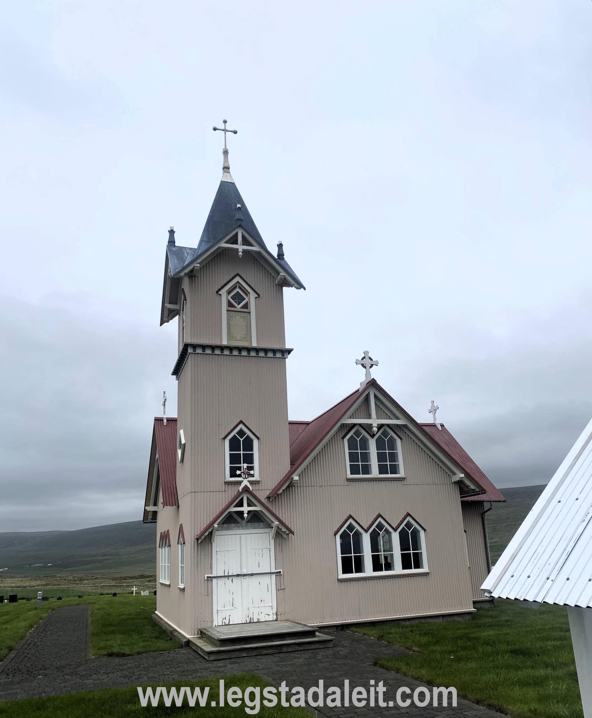 Hjarðarholtskirkjugarður í Laxárdal